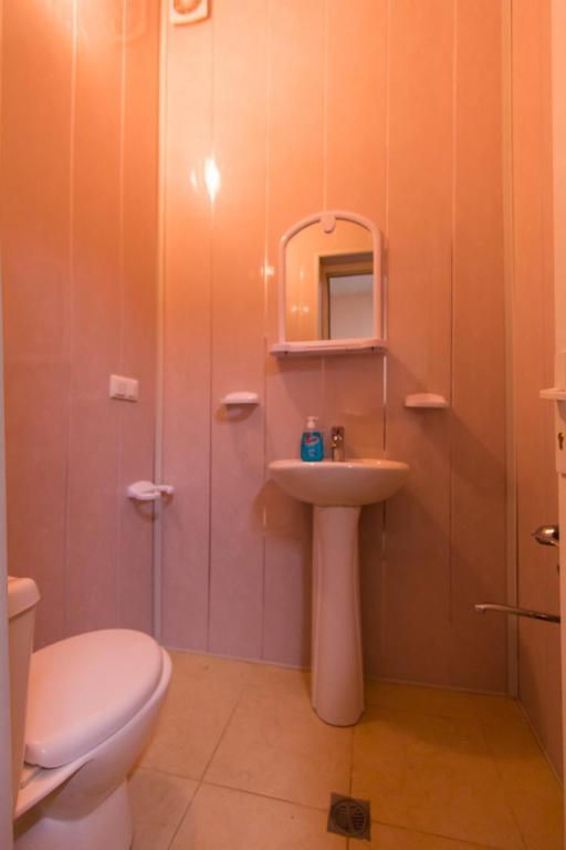 Meidani Guest House Тбилиси Стая снимка