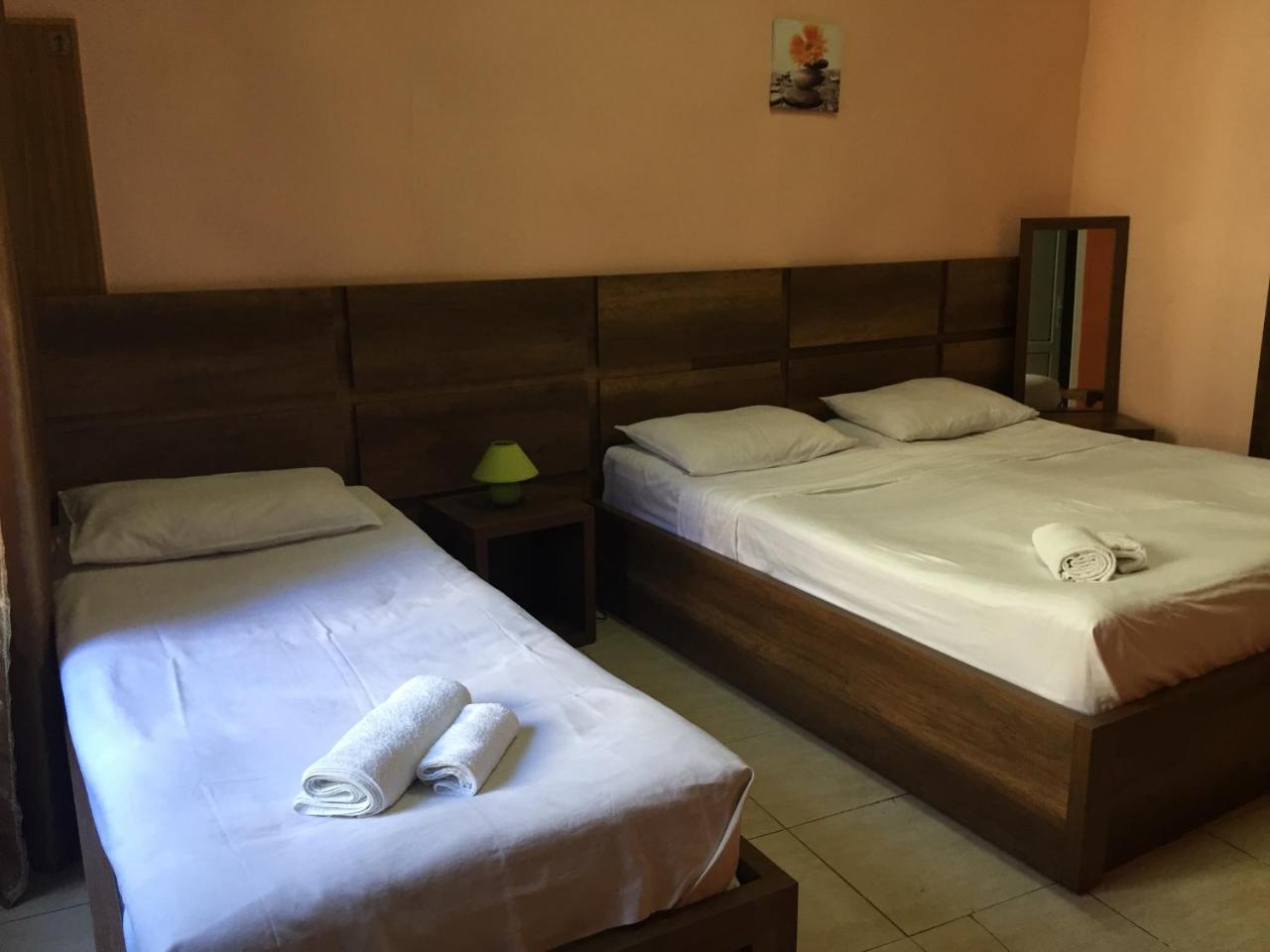 Meidani Guest House Тбилиси Екстериор снимка